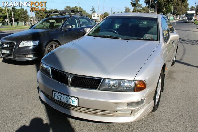 1998 MITSUBISHI VERADA EI KF SEDAN