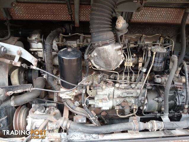 Motorhome Mitsubishi Fusso Raised Roof Mod plated Project to finish interior - photo 3 of 10