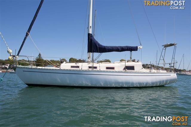 Swanson 32 Cruising Yacht