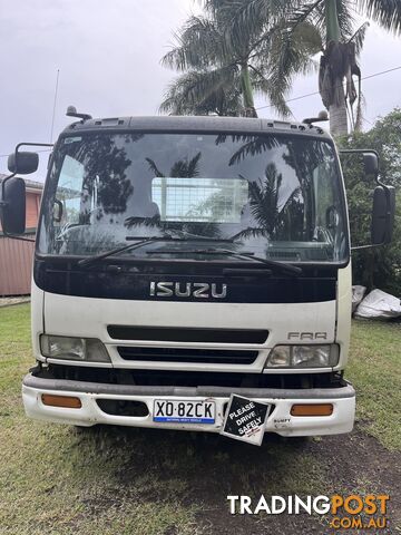 2004 Isuzu FRR 552 Tail Lift Truck