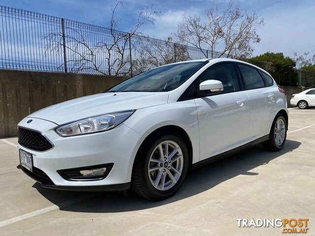 2015 FORD FOCUS TREND LZ HATCH