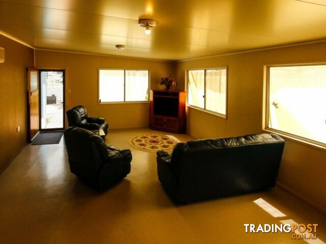 29 Spencer Street GAYNDAH QLD 4625