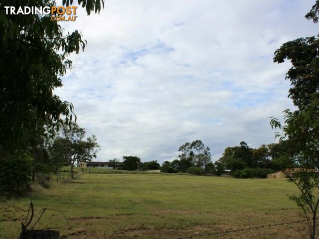 44 Montgomerie Street GAYNDAH QLD 4625