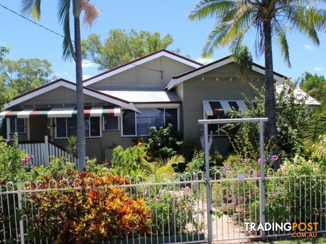 19 Frederick Street BIGGENDEN QLD 4621