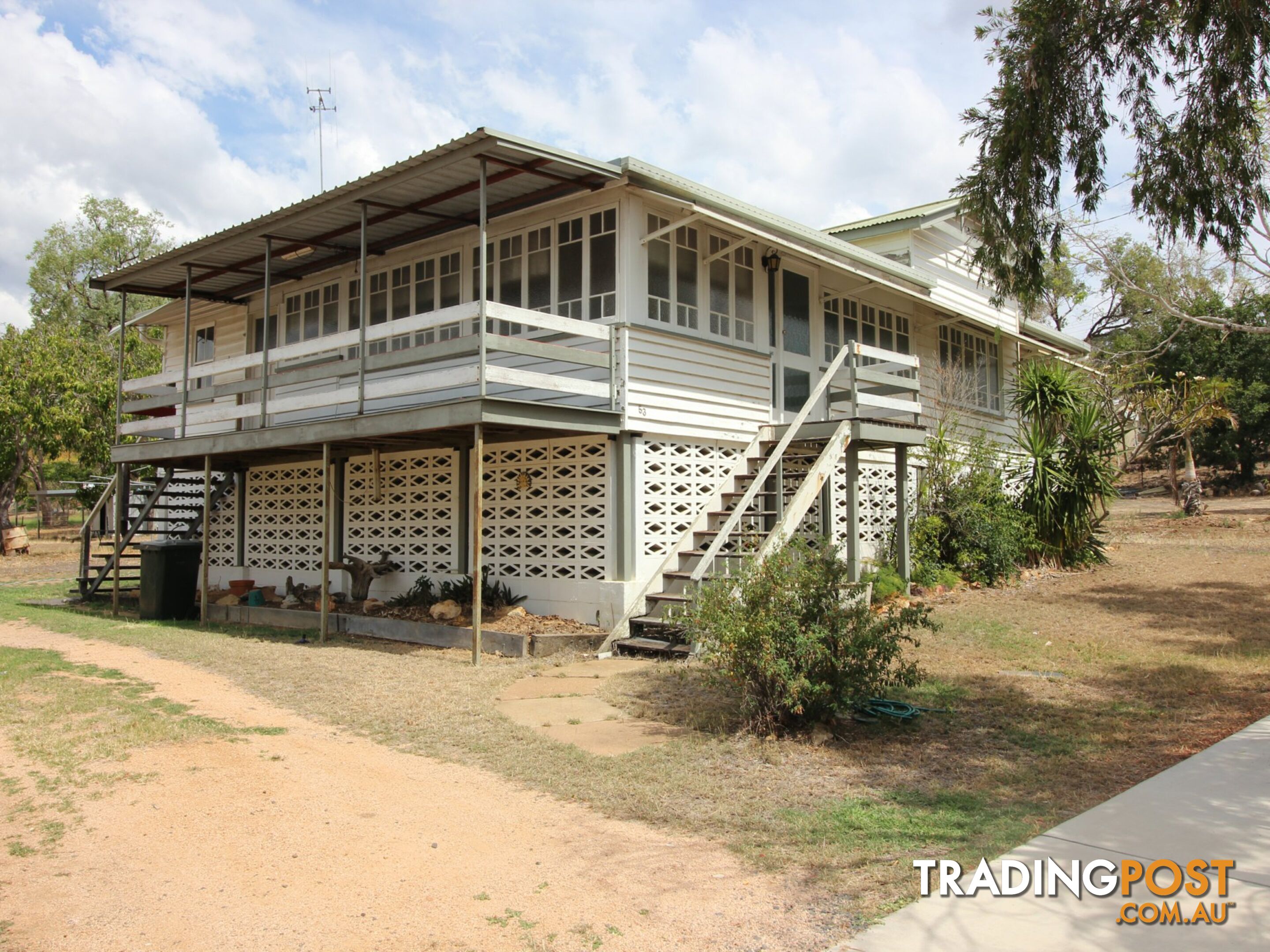 53 Warton Street GAYNDAH QLD 4625