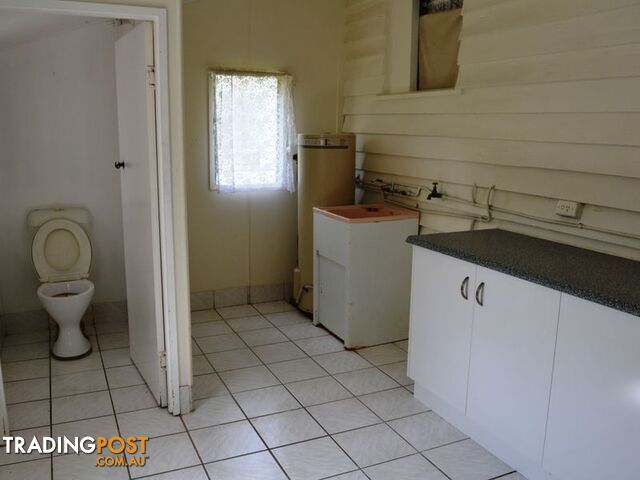 35 Cordelia St GAYNDAH QLD 4625