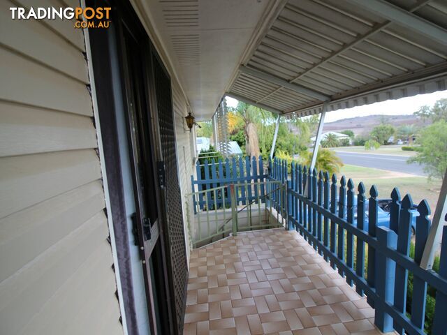 83 Fielding Street GAYNDAH QLD 4625