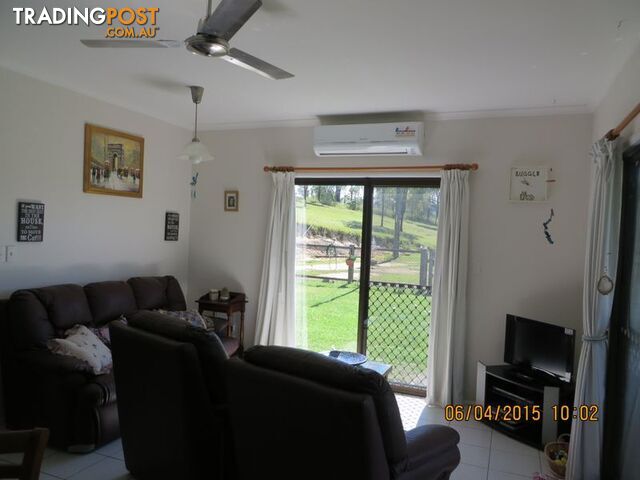 2 Huth Road MOUNT PERRY QLD 4671