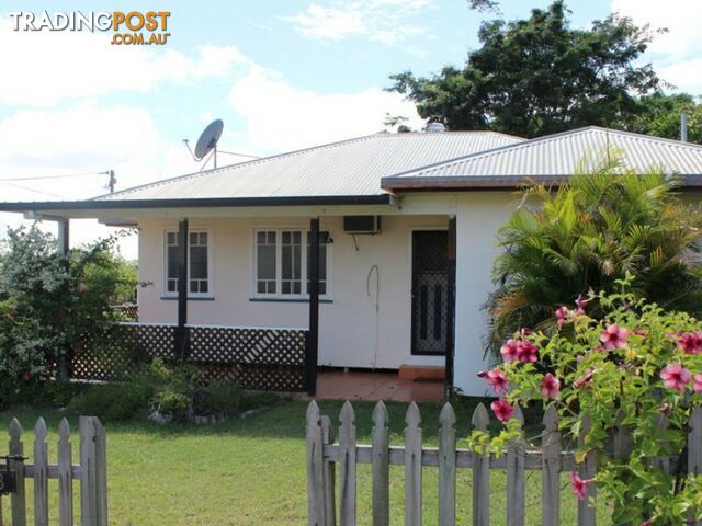 53 Fielding Street GAYNDAH QLD 4625