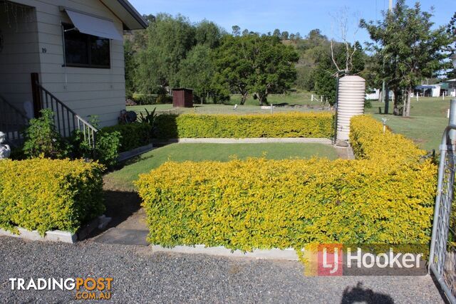 19 Donelly Street MOUNT PERRY QLD 4671