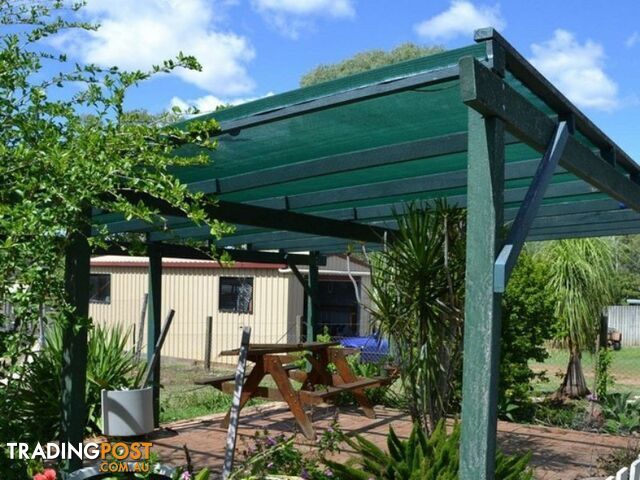 83 Moreton St EIDSVOLD QLD 4627