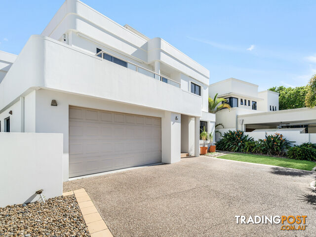 20 KING JAMES COURT PARADISE POINT QLD 4216