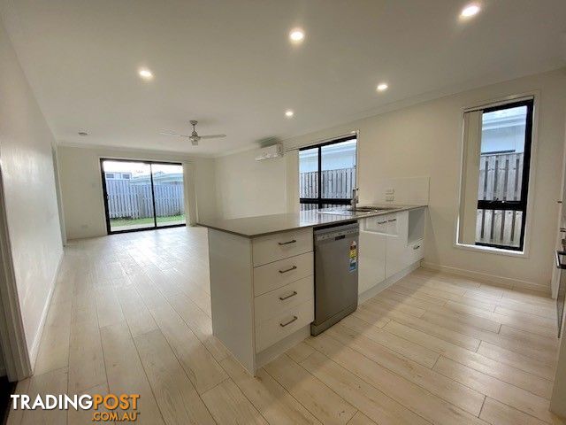 51 HILL DRIVE PIMPAMA QLD 4209