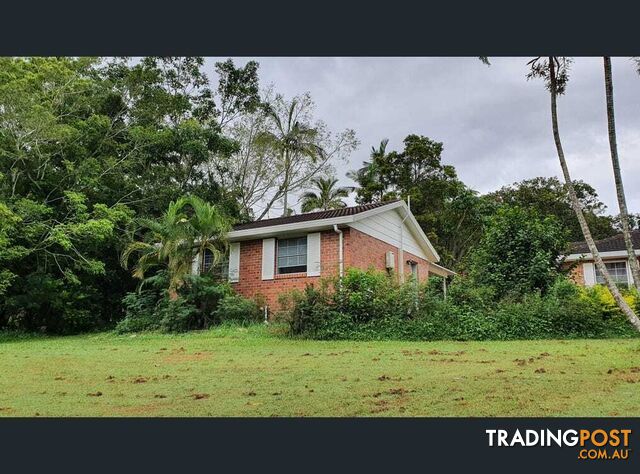 8 RUSA COURT NERANG QLD 4211