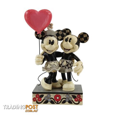 Disney Traditions - 18.4cm/7.25" Mickey and Minnie Heart - Disney Traditions - 0028399302758