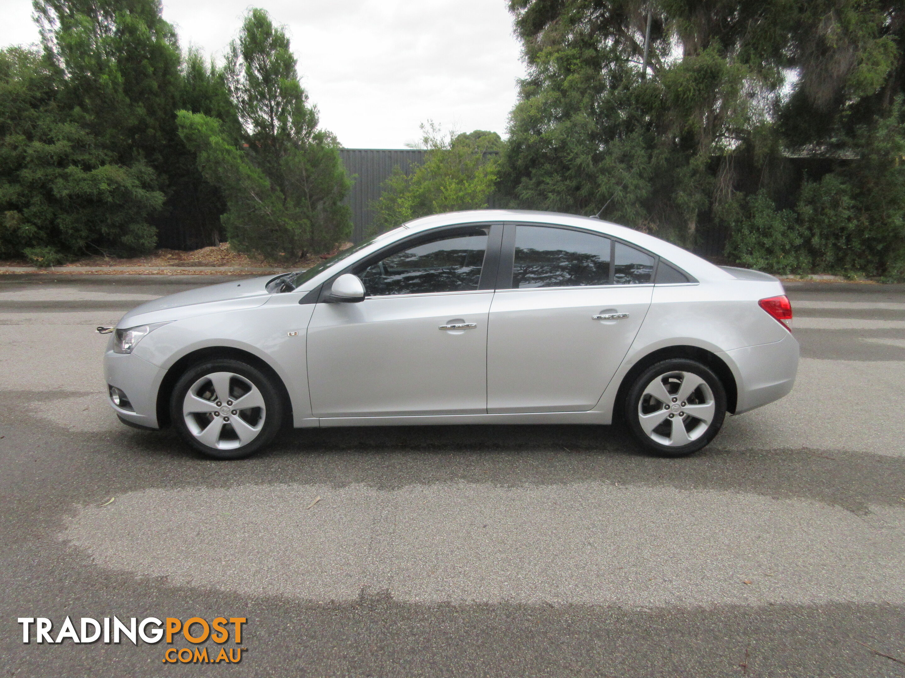 2010 HOLDEN CRUZE CDX JG 4D SEDAN