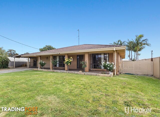 12 Lyons Way HARVEY WA 6220