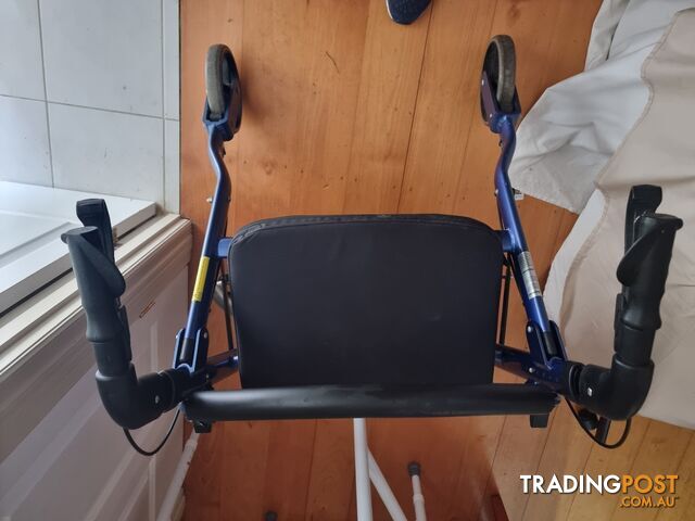 Mobility walker - Freedom brand