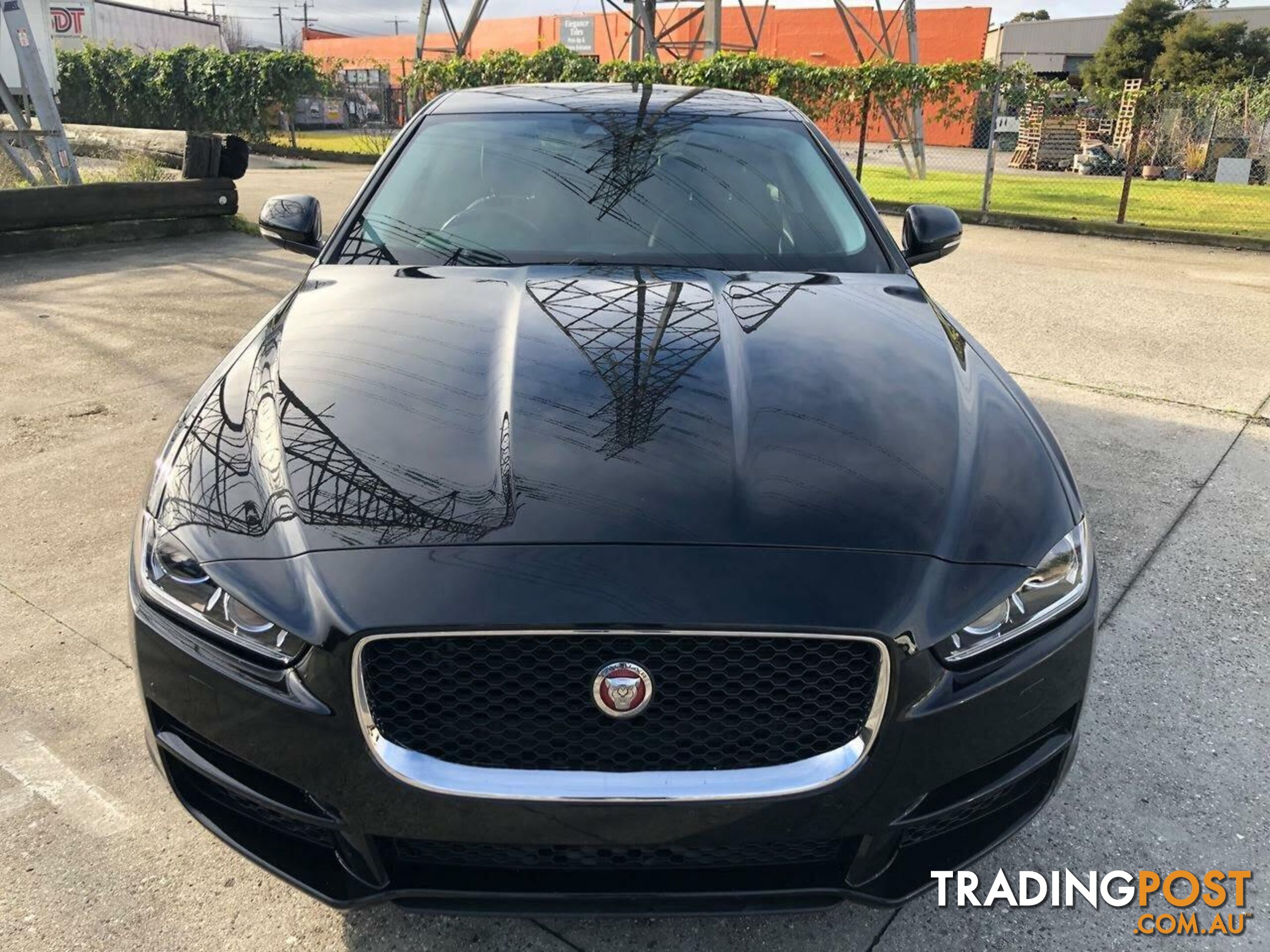 2017 JAGUAR XE 20T (147KW) PRESTIGE MY18 SEDAN, 4 DOORS, 5 SEATS