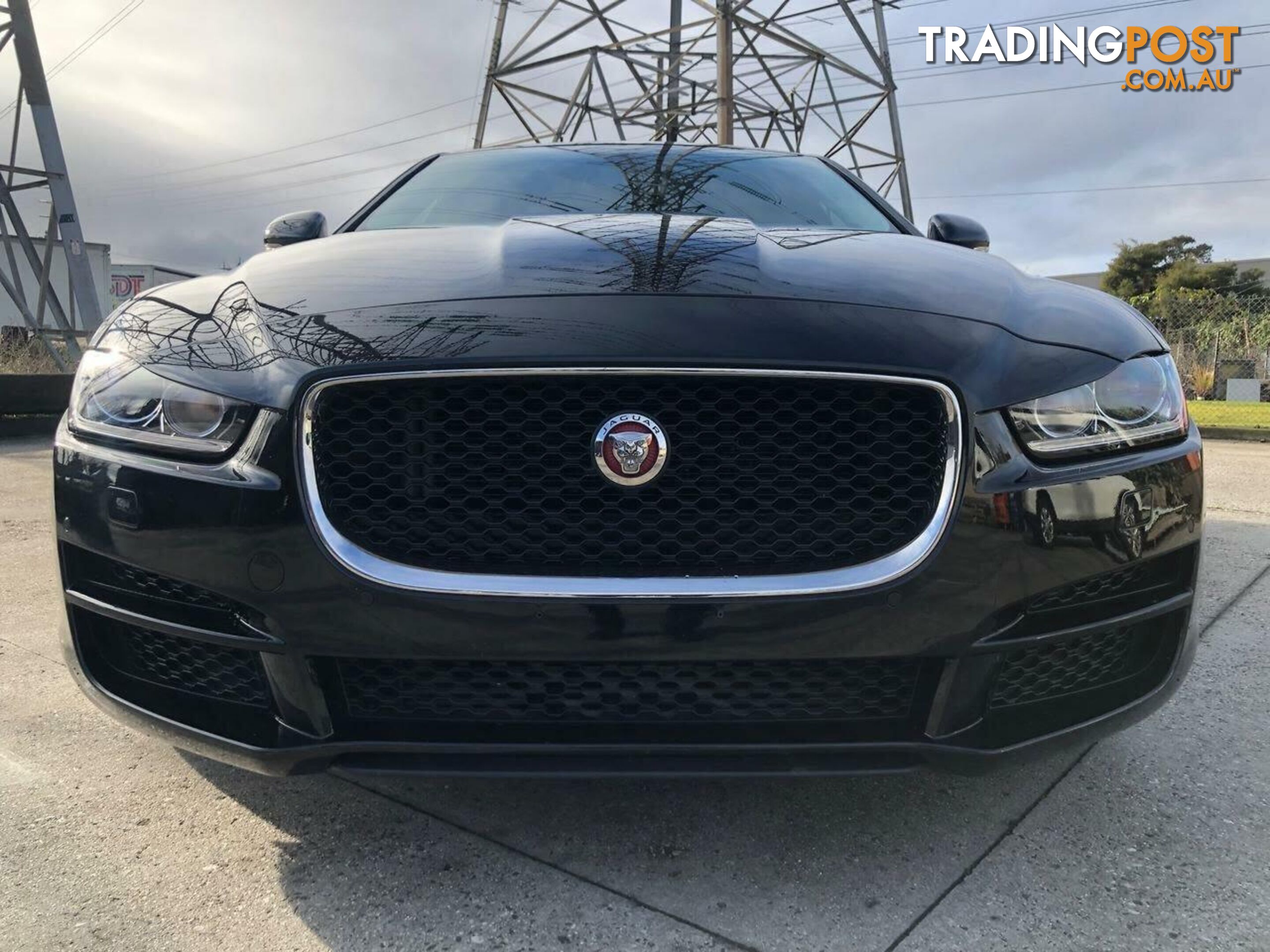 2017 JAGUAR XE 20T (147KW) PRESTIGE MY18 SEDAN, 4 DOORS, 5 SEATS