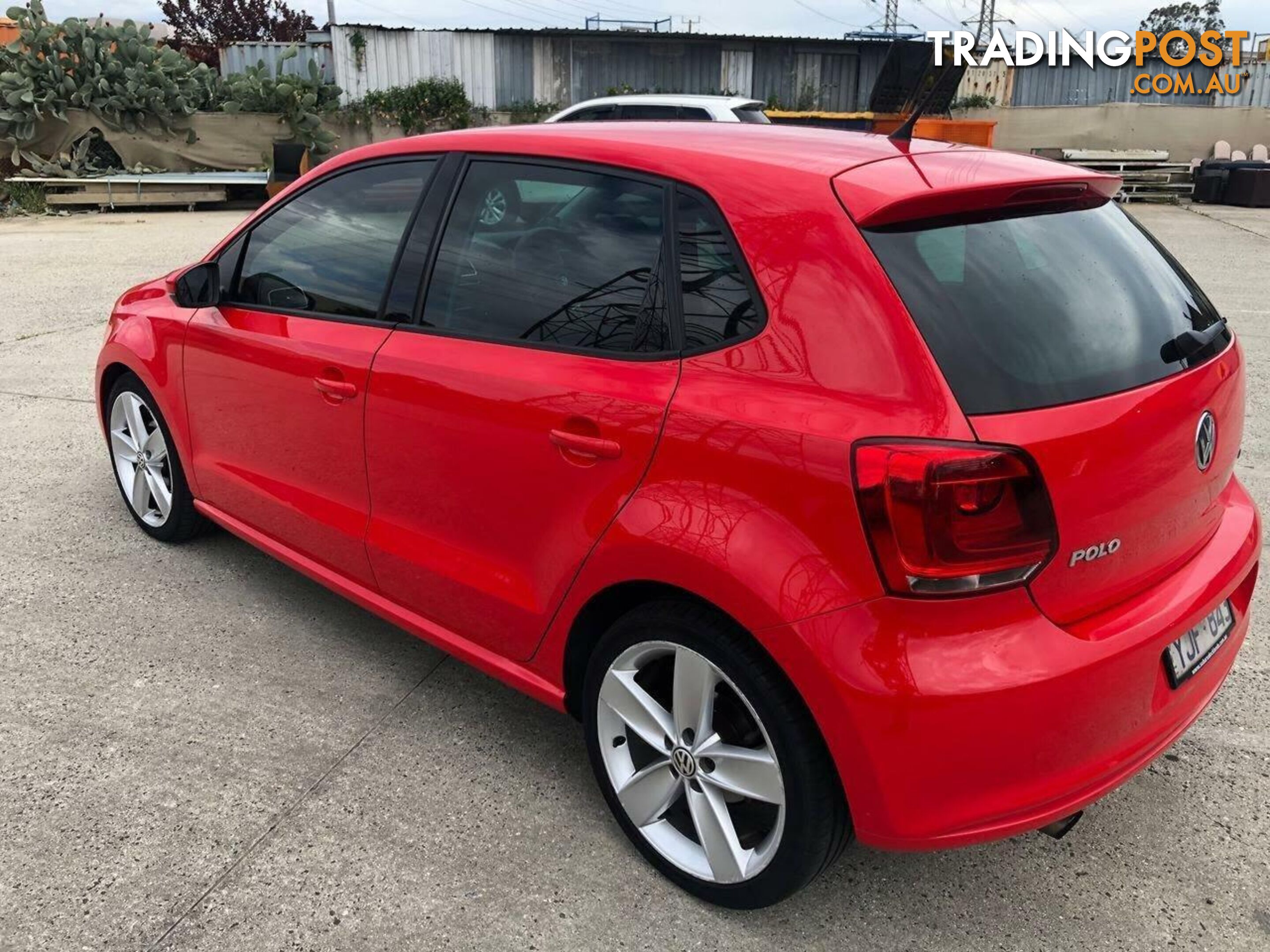 2011 VOLKSWAGEN POLO 77 TSI COMFORTLINE 6R MY11 HATCH, 5 DOORS, 5 SEATS