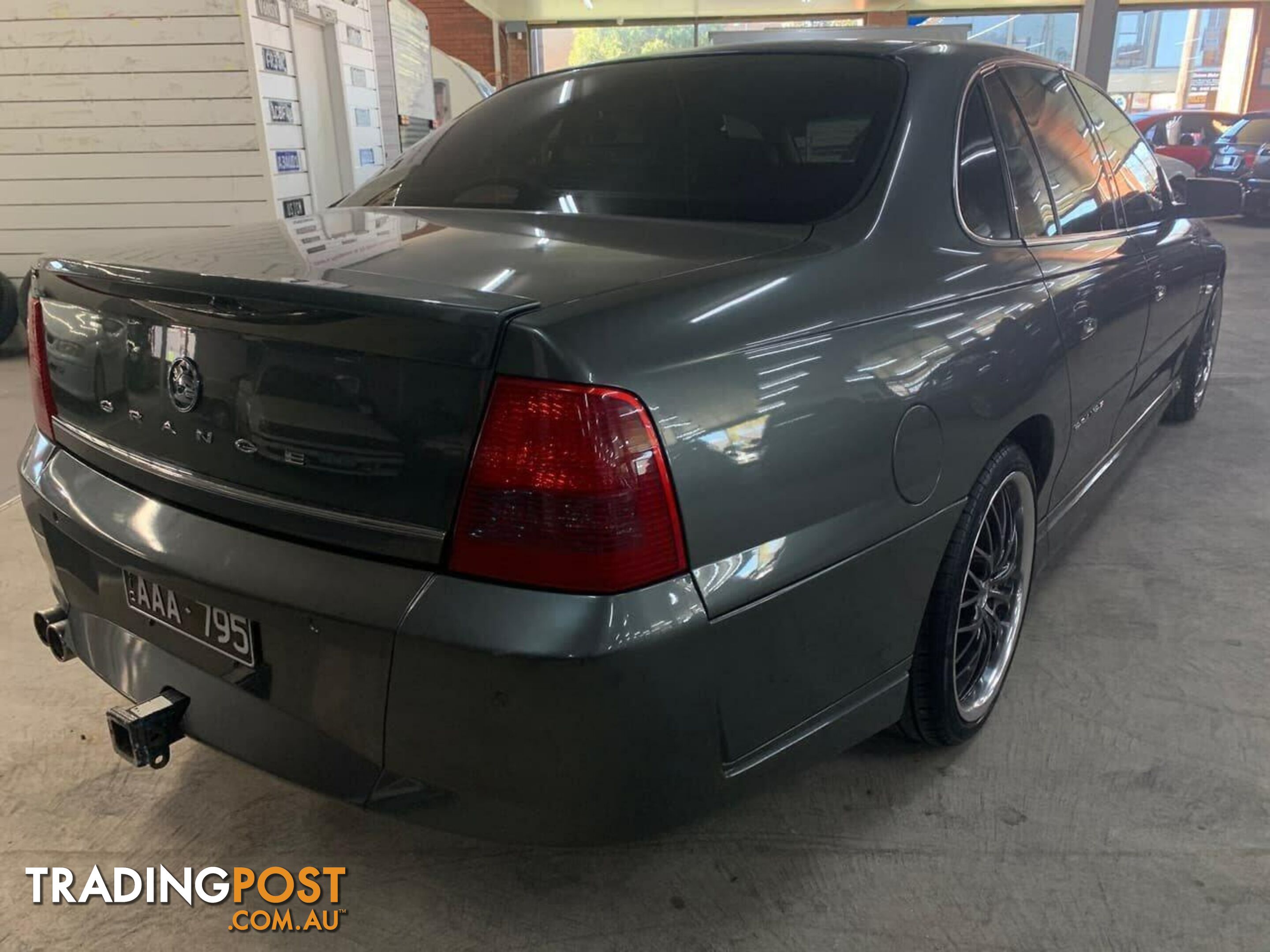 2003 HSV GRANGE  WK SEDAN, 4 DOORS, 5 SEATS