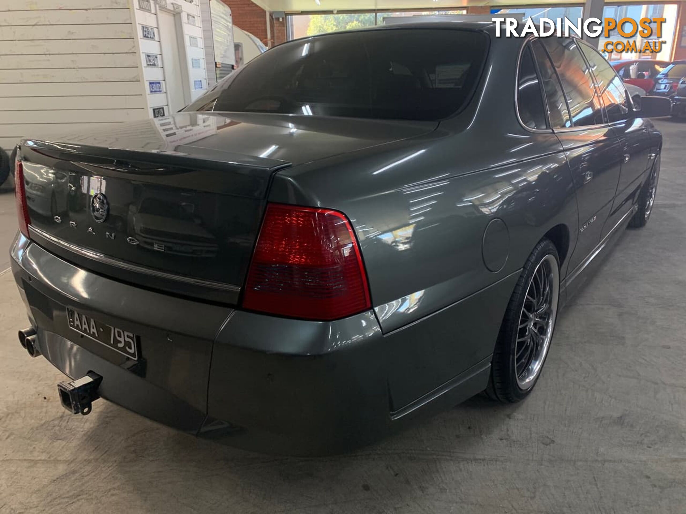 2003 HSV GRANGE  WK SEDAN, 4 DOORS, 5 SEATS