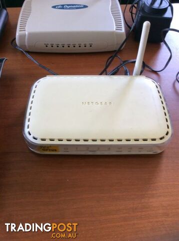 Various internet routers - photo 2 of 10