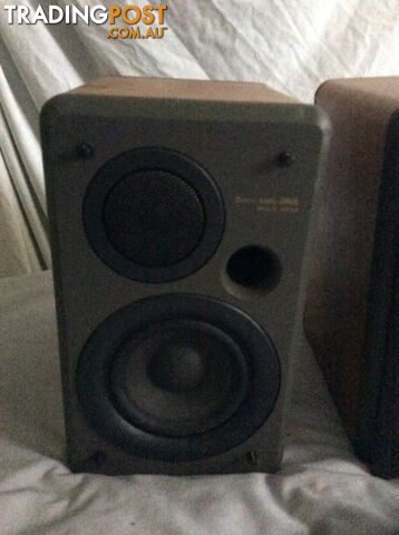 JVC Speakers - photo 2 of 6