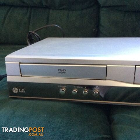 Lg DVD and VCR and JVC - photo 3 of 10