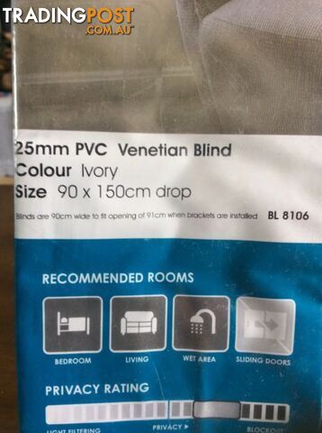 Venetian Blind - photo 2 of 3