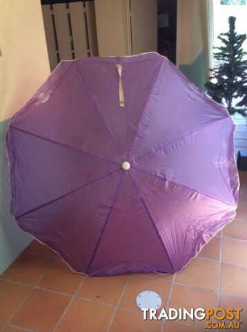 Giant umbrella - photo 2 of 6