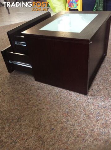 Bedside table - photo 4 of 9