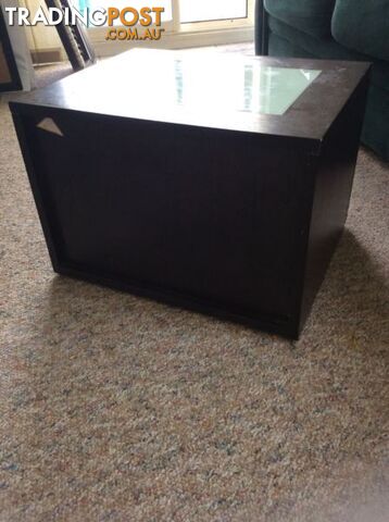 Bedside table - photo 3 of 9
