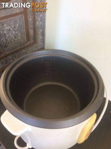 Rice Cooker - photo 3 of 6