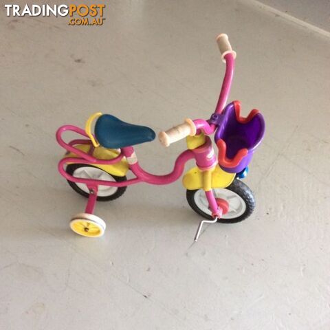 Kids tricycle - photo 4 of 5