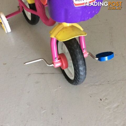 Kids tricycle - photo 3 of 5