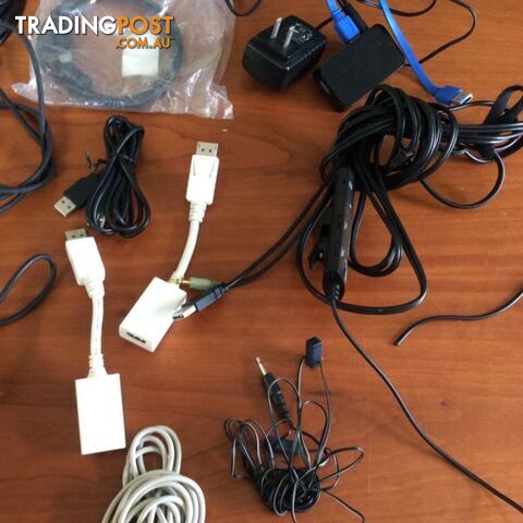 Various phone USB charger - photo 5 of 5