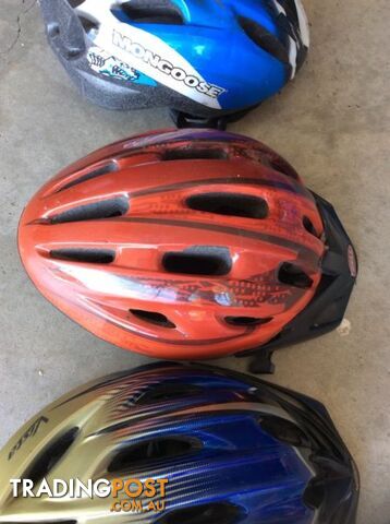 Bike helmets - photo 3 of 10