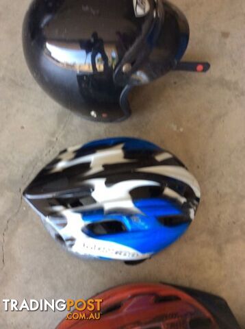 Bike helmets - photo 4 of 10