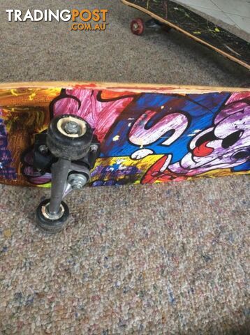 Skateboard - photo 3 of 3