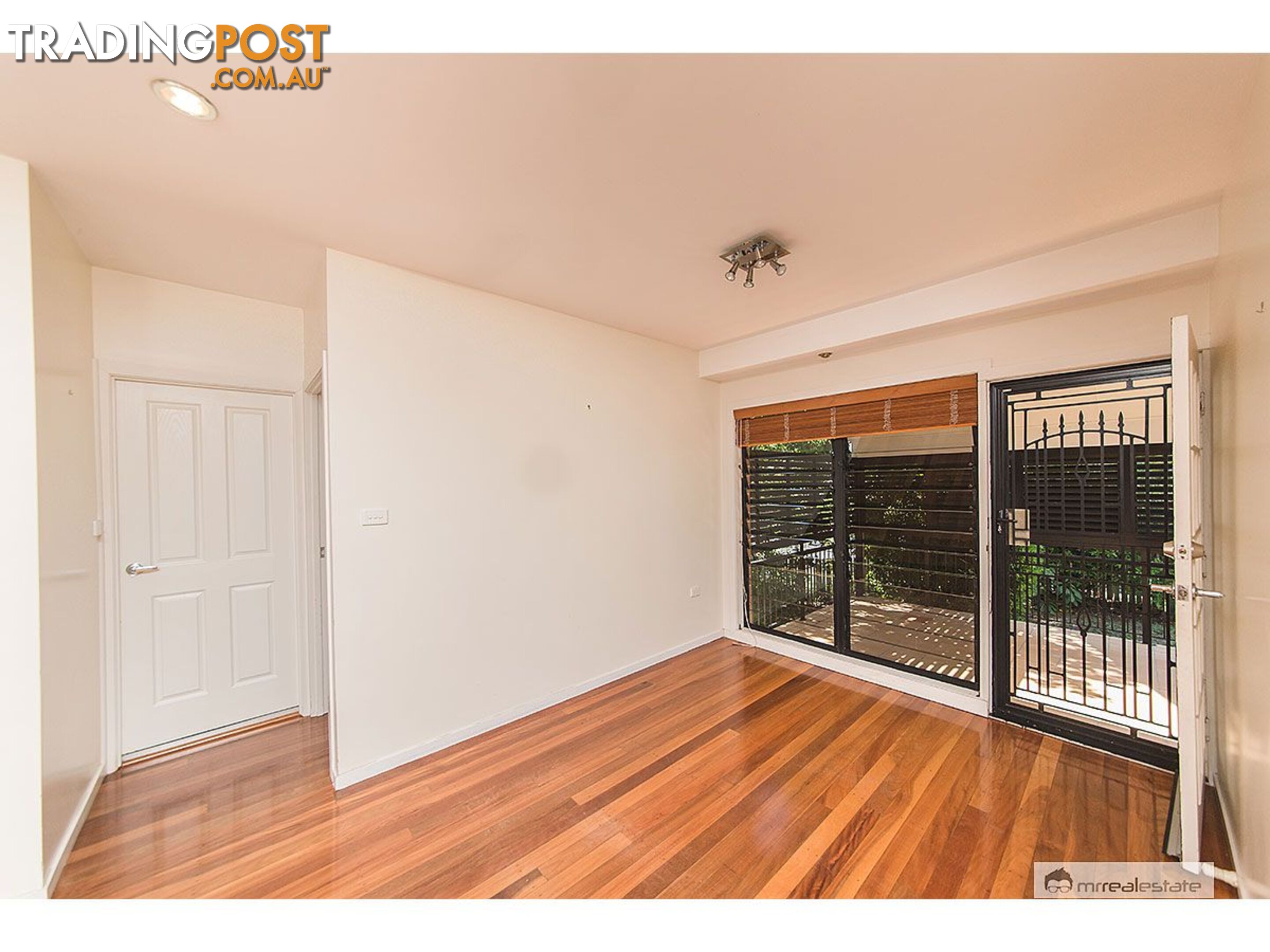 8 Herley Street The Range QLD 4700