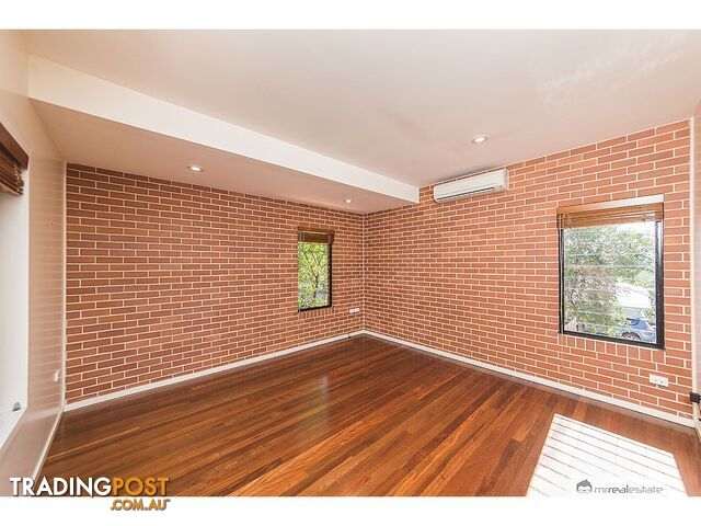 8 Herley Street The Range QLD 4700