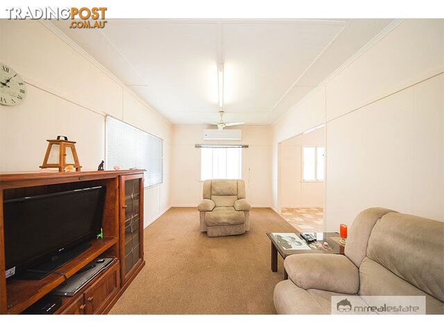 11 Thomasson Street Park Avenue QLD 4701