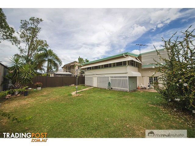 11 Thomasson Street Park Avenue QLD 4701