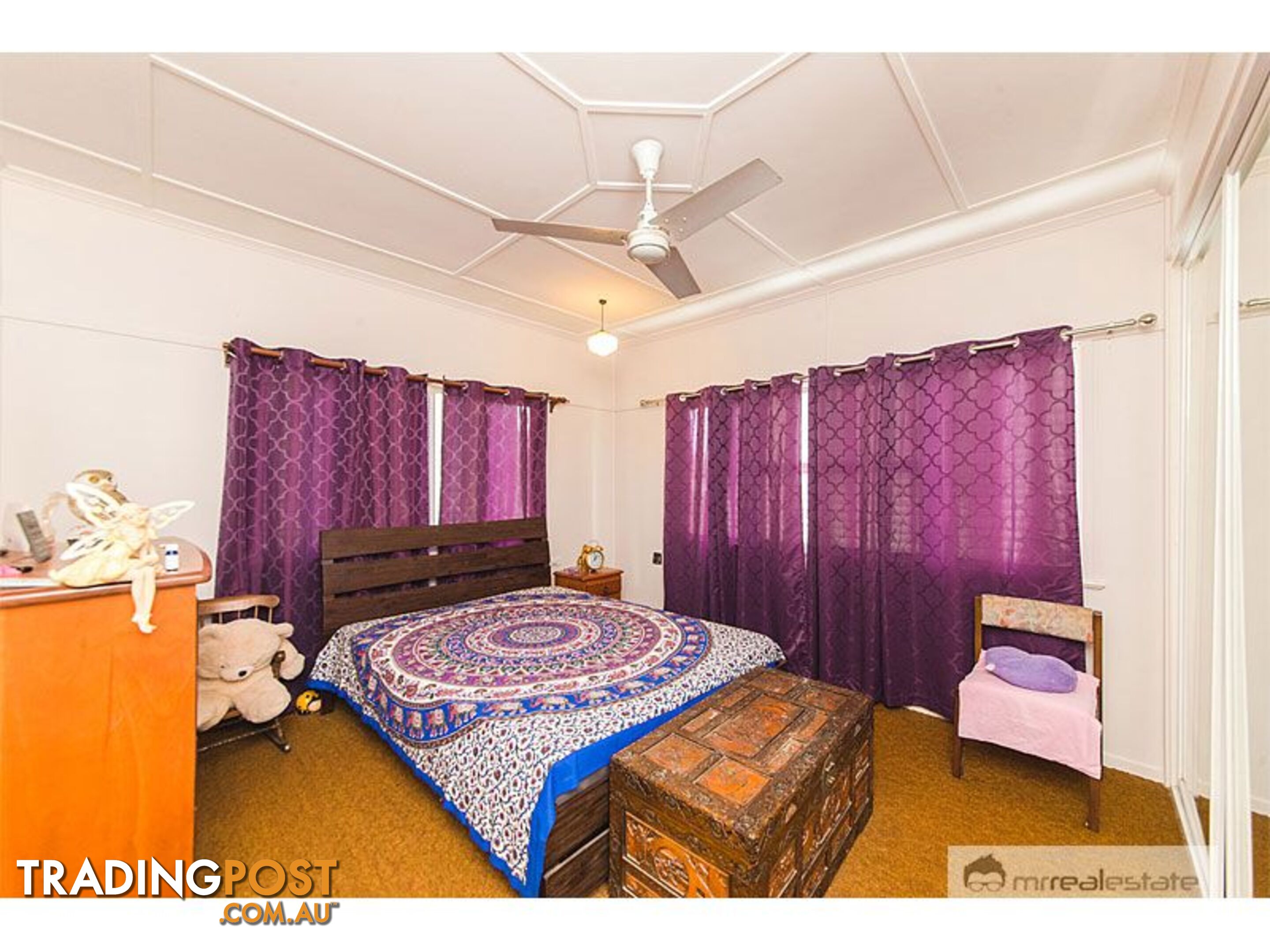 11 Thomasson Street Park Avenue QLD 4701