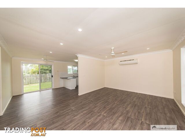 9 Hotham Close Parkhurst QLD 4702