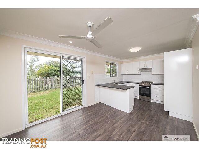 9 Hotham Close Parkhurst QLD 4702