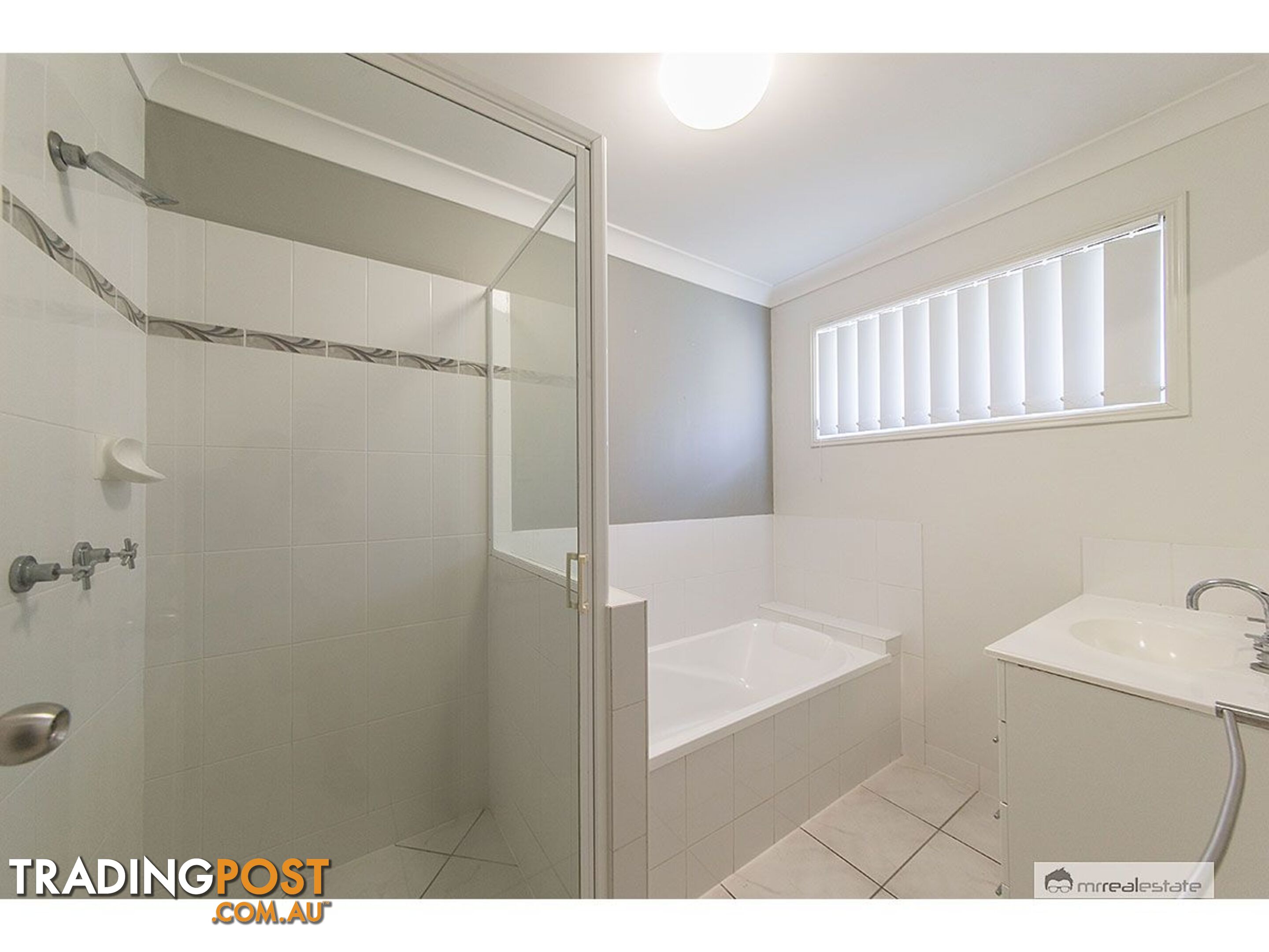 8 Riley Drive Gracemere QLD 4702