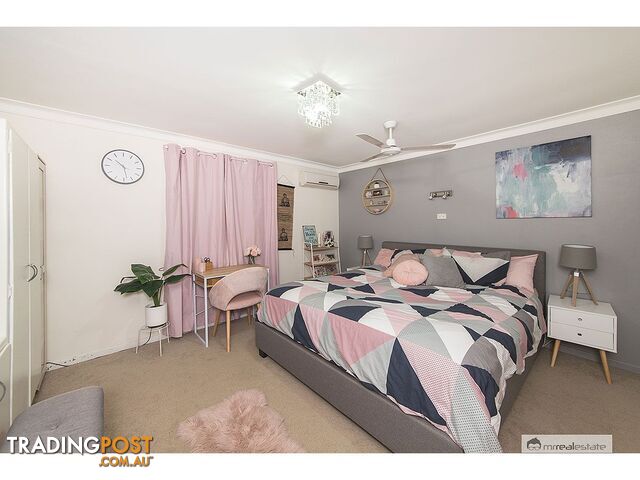 23 Booker Street Park Avenue QLD 4701